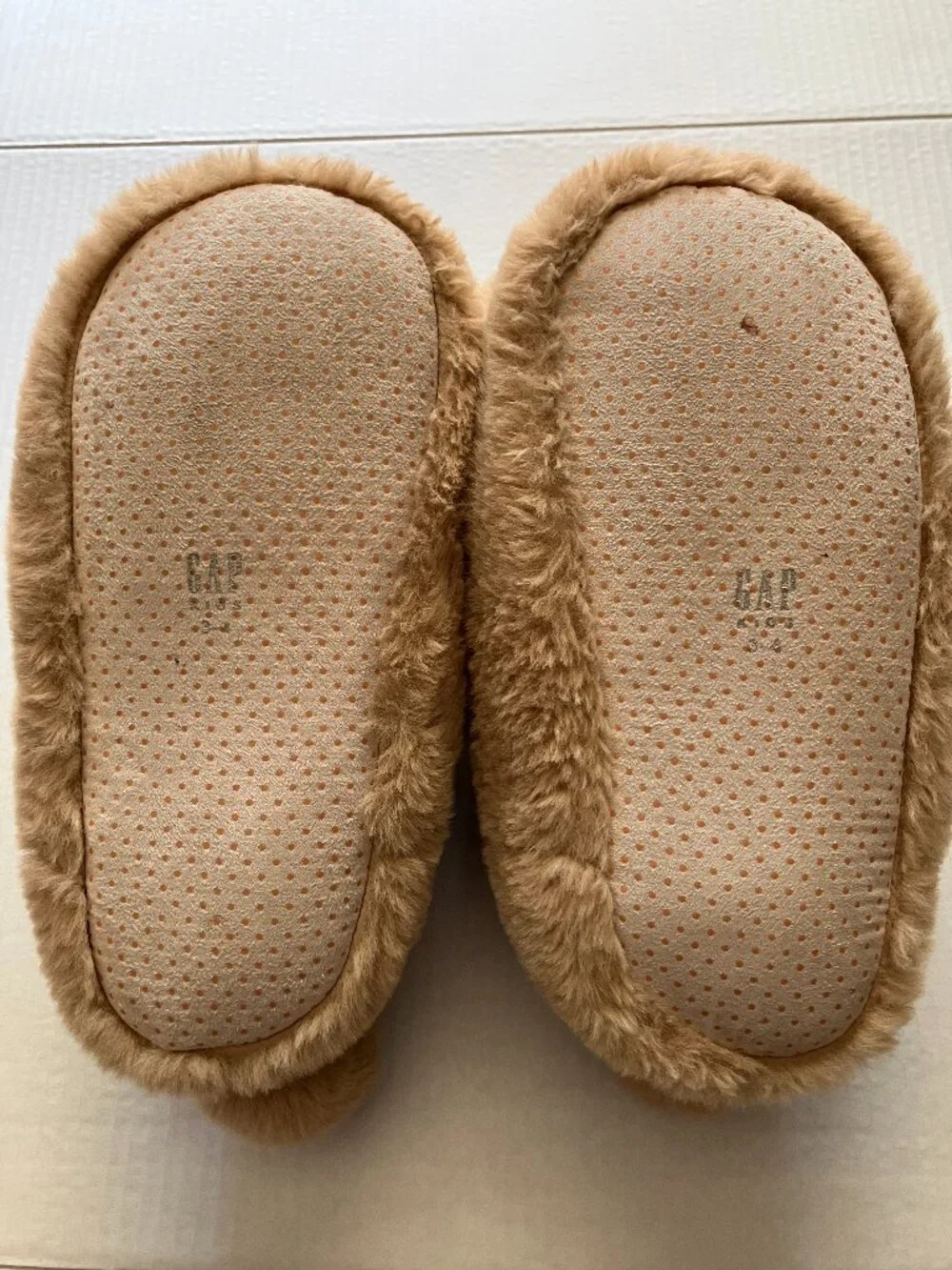 GAP holiday brown